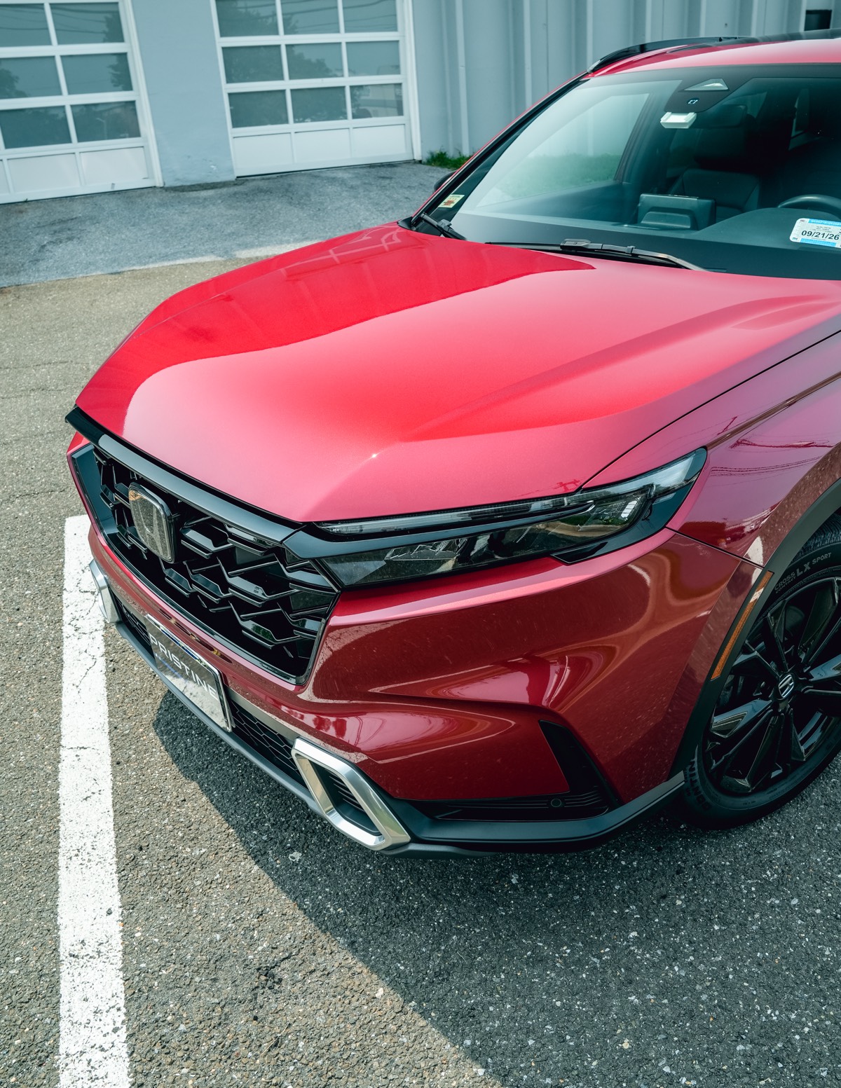 Honda CR-V front detail